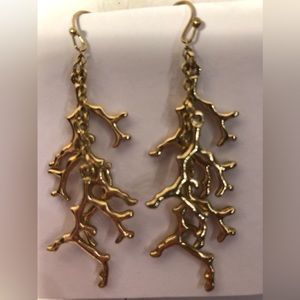 Dangly Gold-toned Coral Earrings